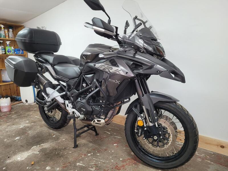 BENELLI TRK 502 X